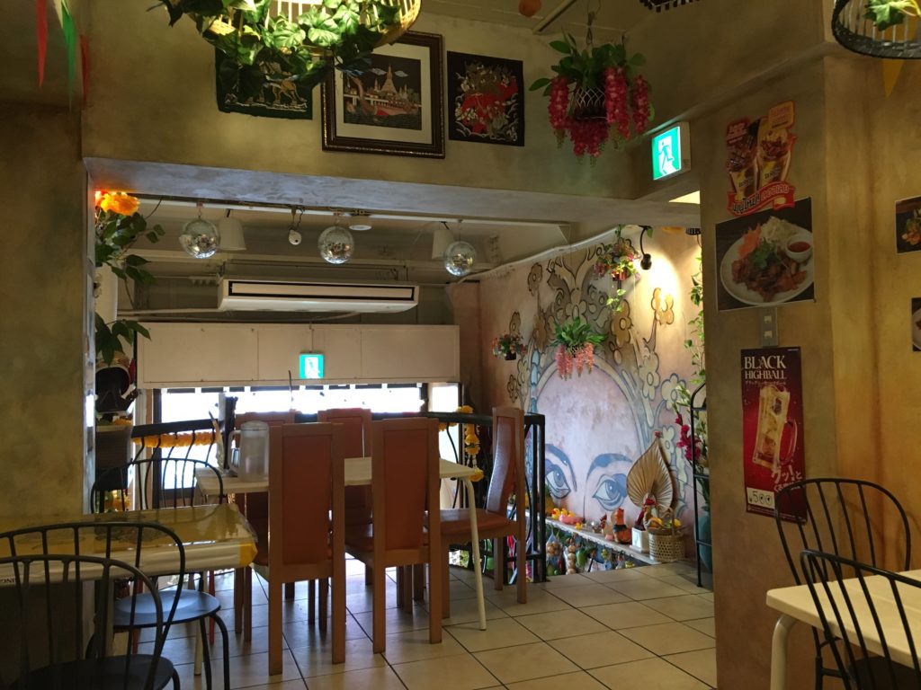 大阪カオマンガイカフェ