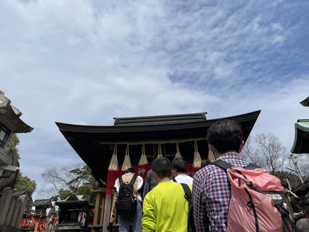 稲荷山山頂・一ノ峰(上社神蹟)