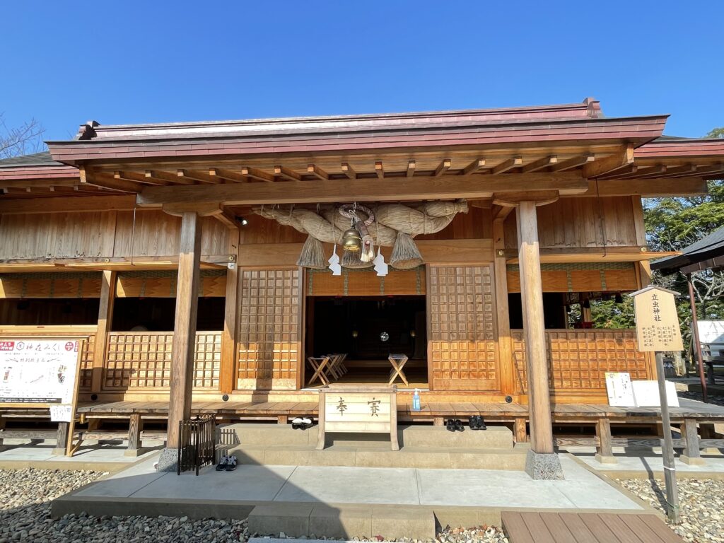 立虫神社　本殿（2021年11月20日）
